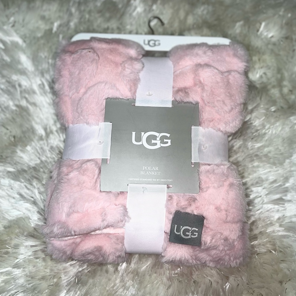 Baby UGG Polar Blanket